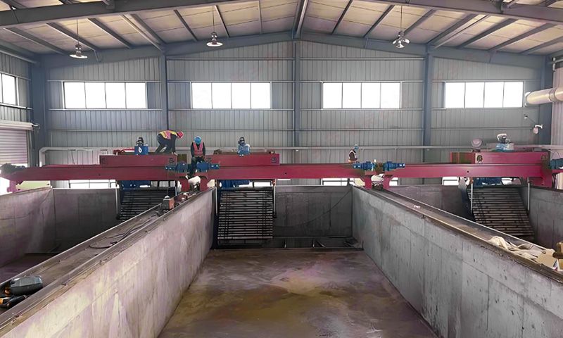 鏈板式堆肥翻拋機產(chǎn)品特點